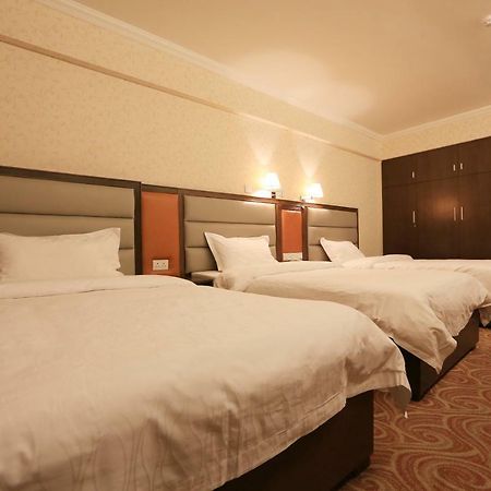 Towns Well Hotel Makau Zewnętrze zdjęcie