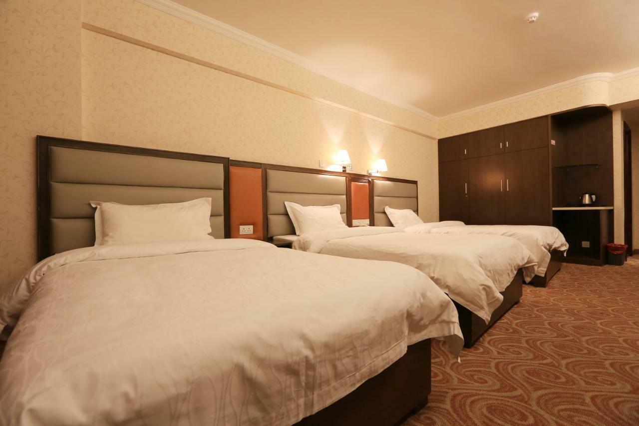 Towns Well Hotel Makau Zewnętrze zdjęcie